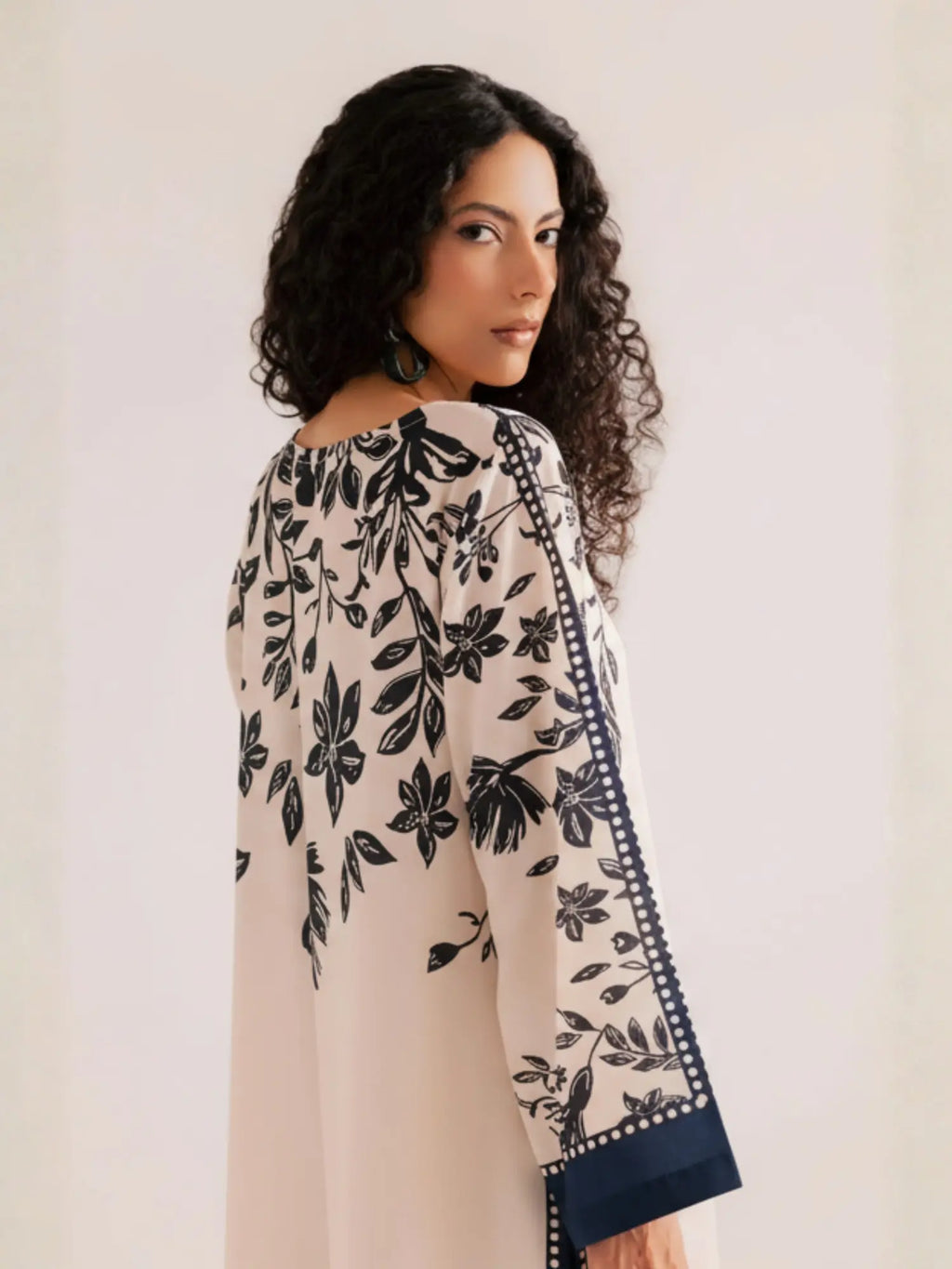 Zarposh Blue Kaftan