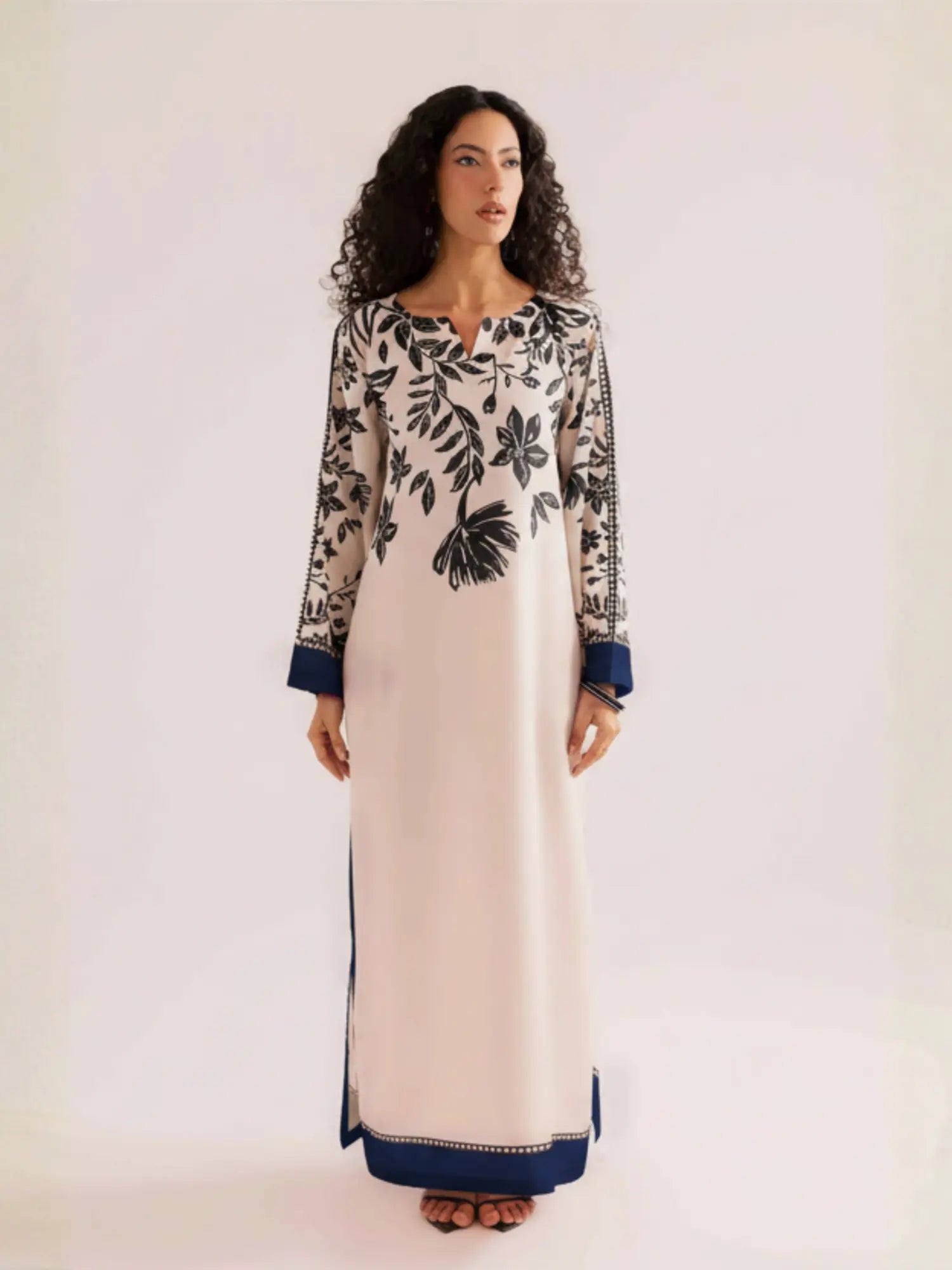 Zarposh Blue Kaftan