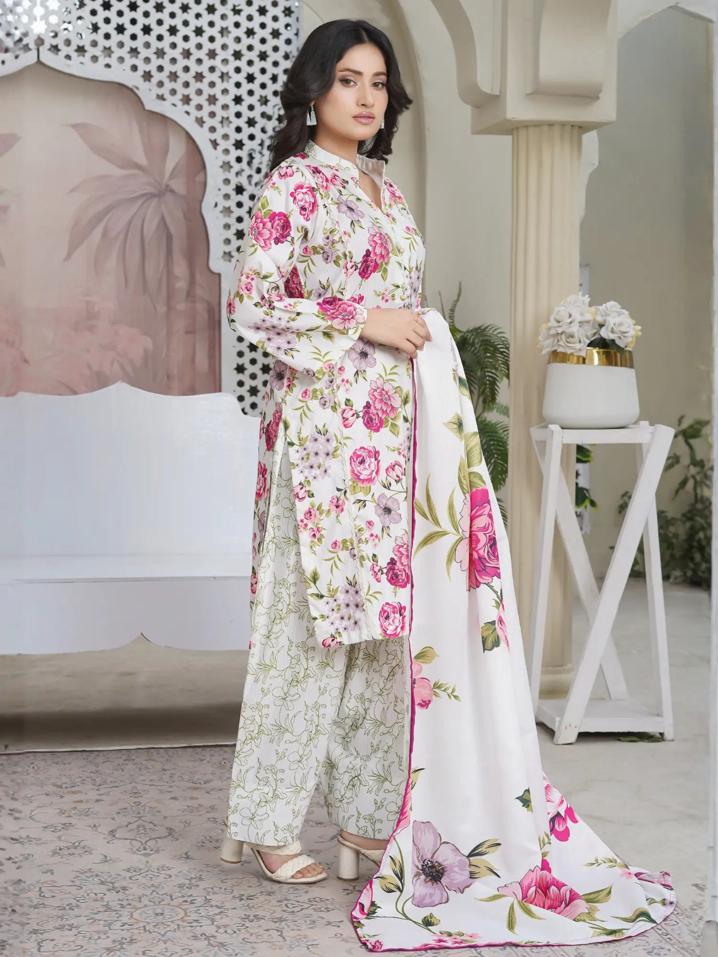 Sapphire 3Pc Stitched Suit