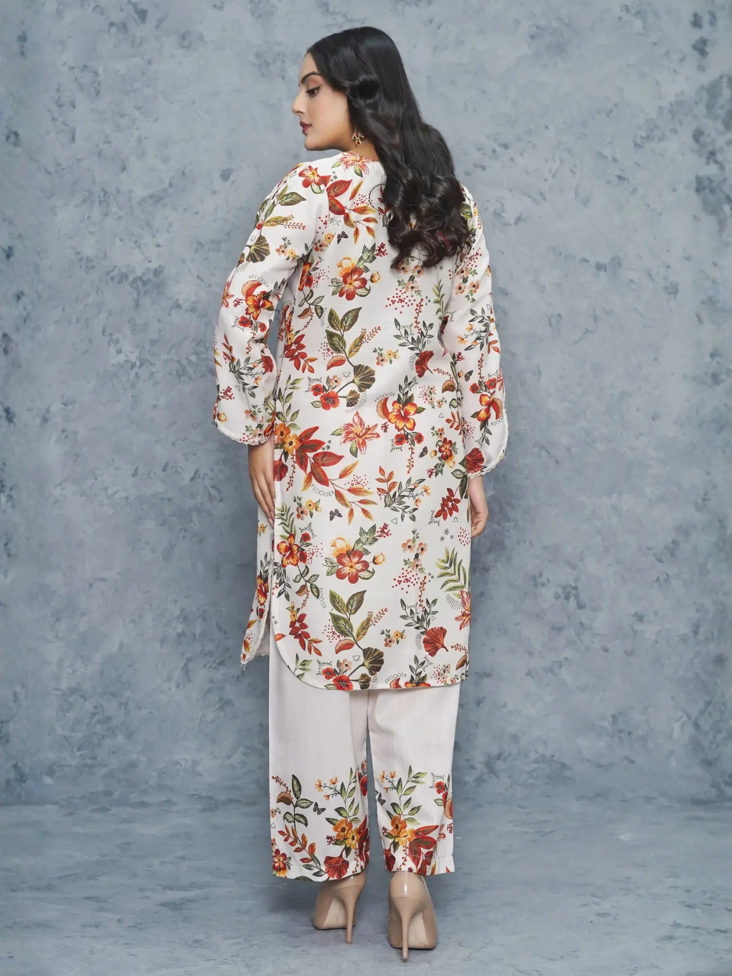 Aleez 2Piece Stitched Suit