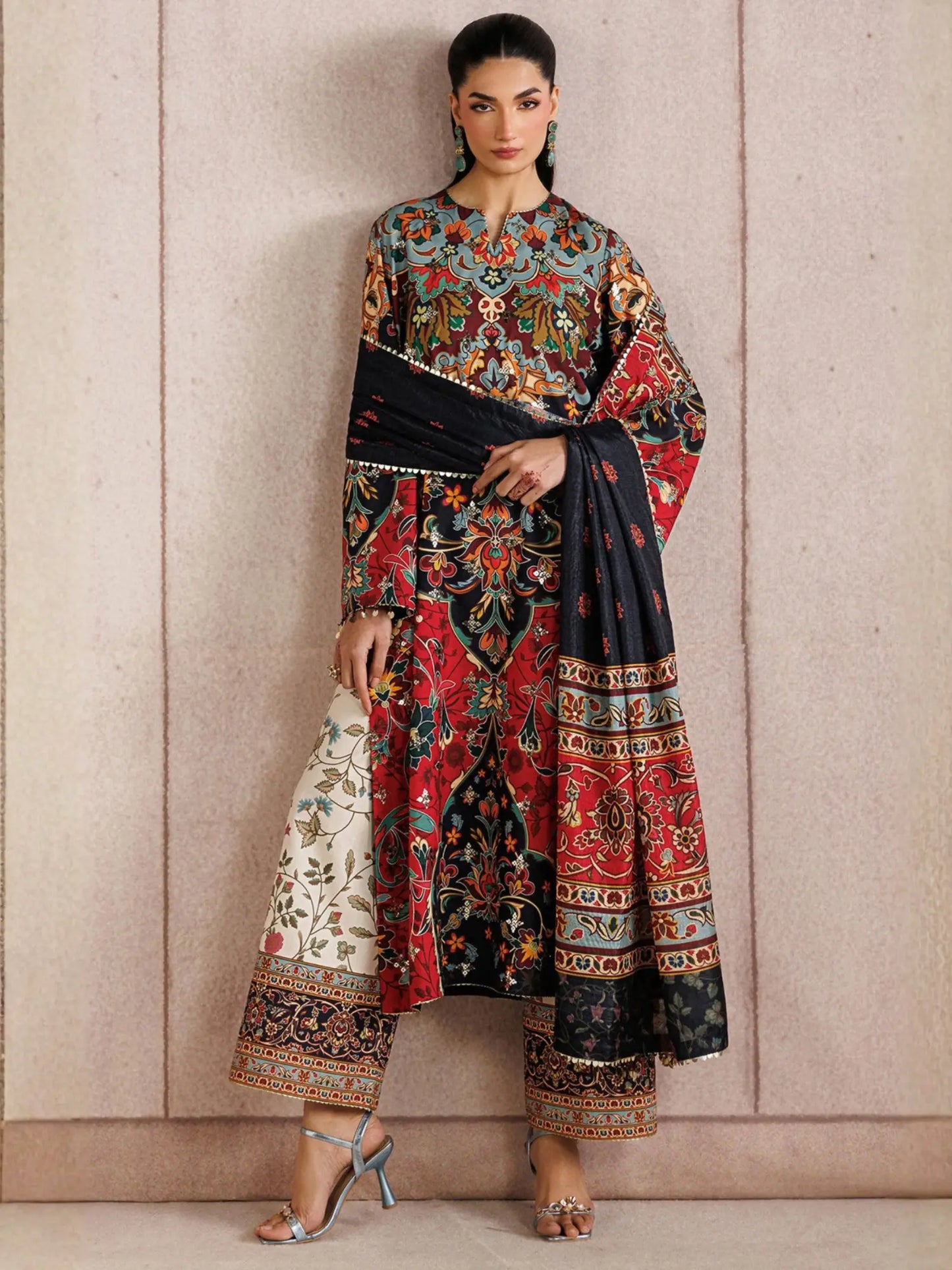 Rawayat 3Piece Stitched