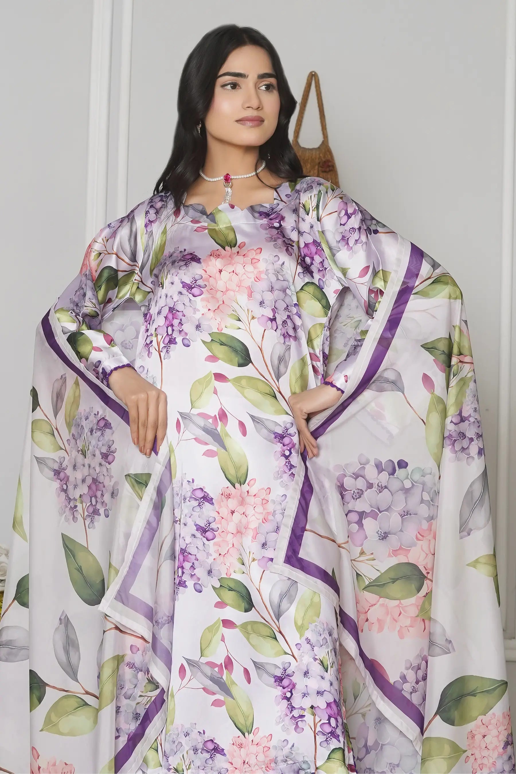 Lulusar silk suit back design detail - luxury stitched 3 piece with lace work border