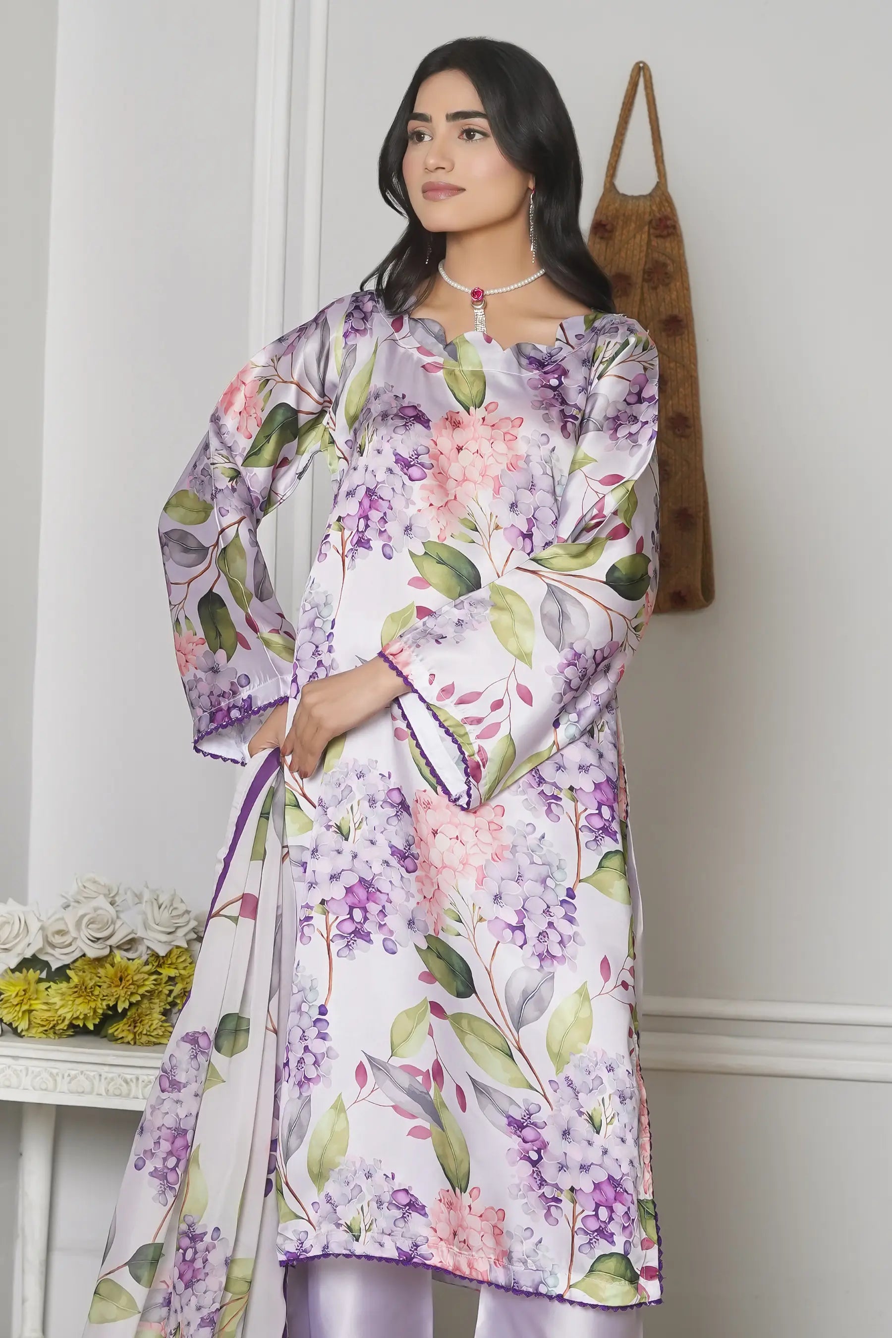 Complete Lulusar 3 piece silk suit set with dupatta - ready to wear women's clothing Pakistan