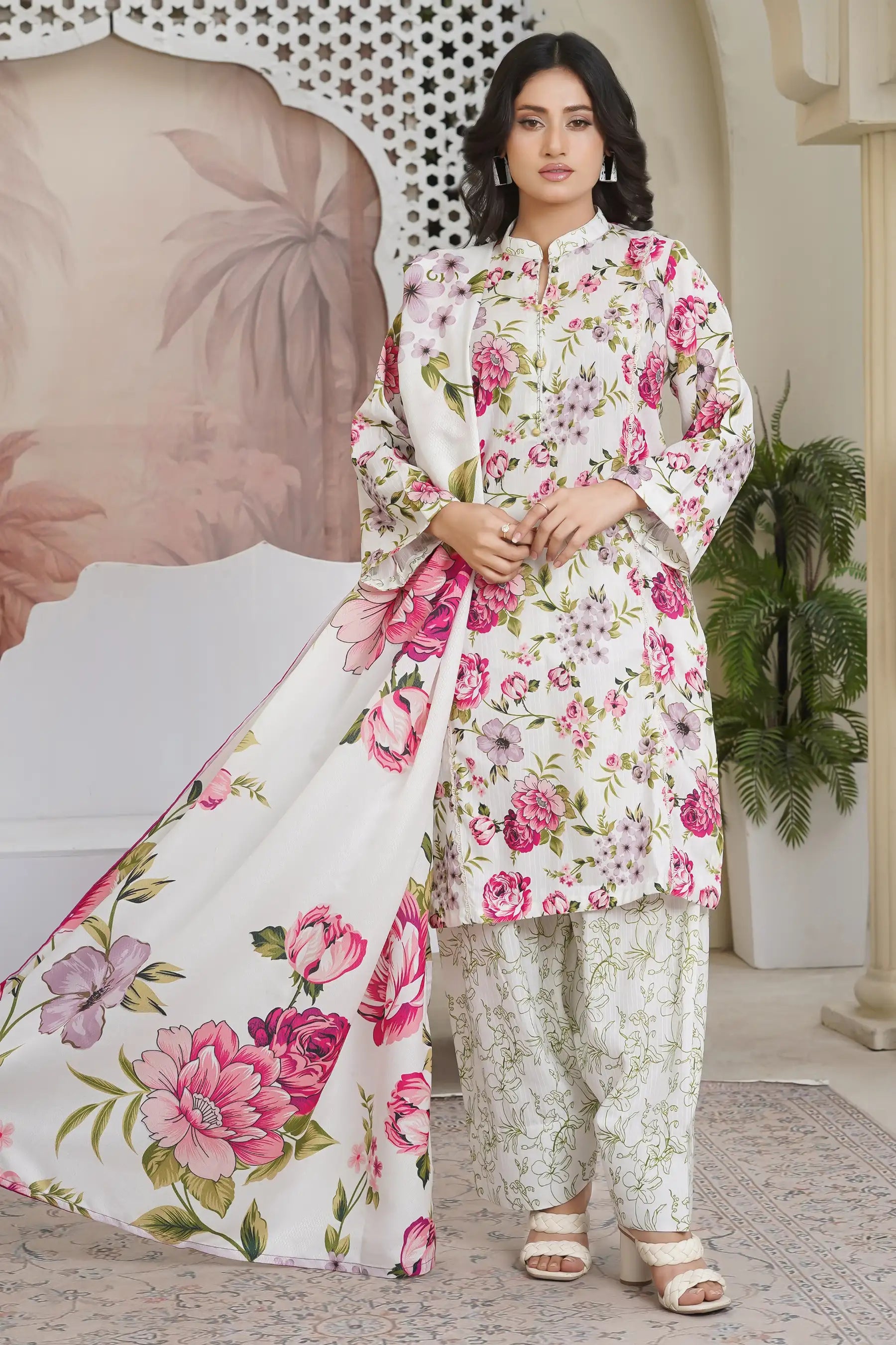 Sapphire 3 Piece Stitched Suit winter collection 2026
